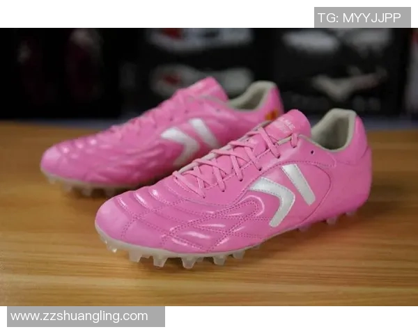 选择适合你的足球鞋mg提升场上表现的最佳指南与推荐